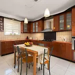 Evmar Villa