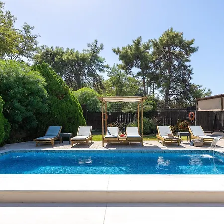 ヴィラ Evmar イアリソス